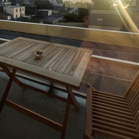 Appartement Vue Mer Proche Plage Et Centre Granville Eksteriør billede